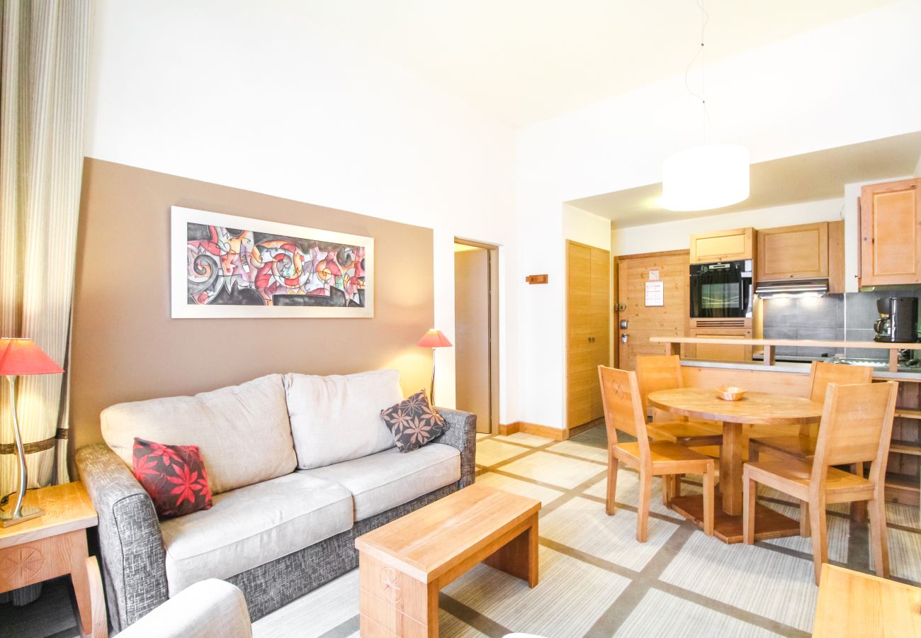 Appartement à Flaine - T2 Agréable, Residence 4* avec Piscine, Parking