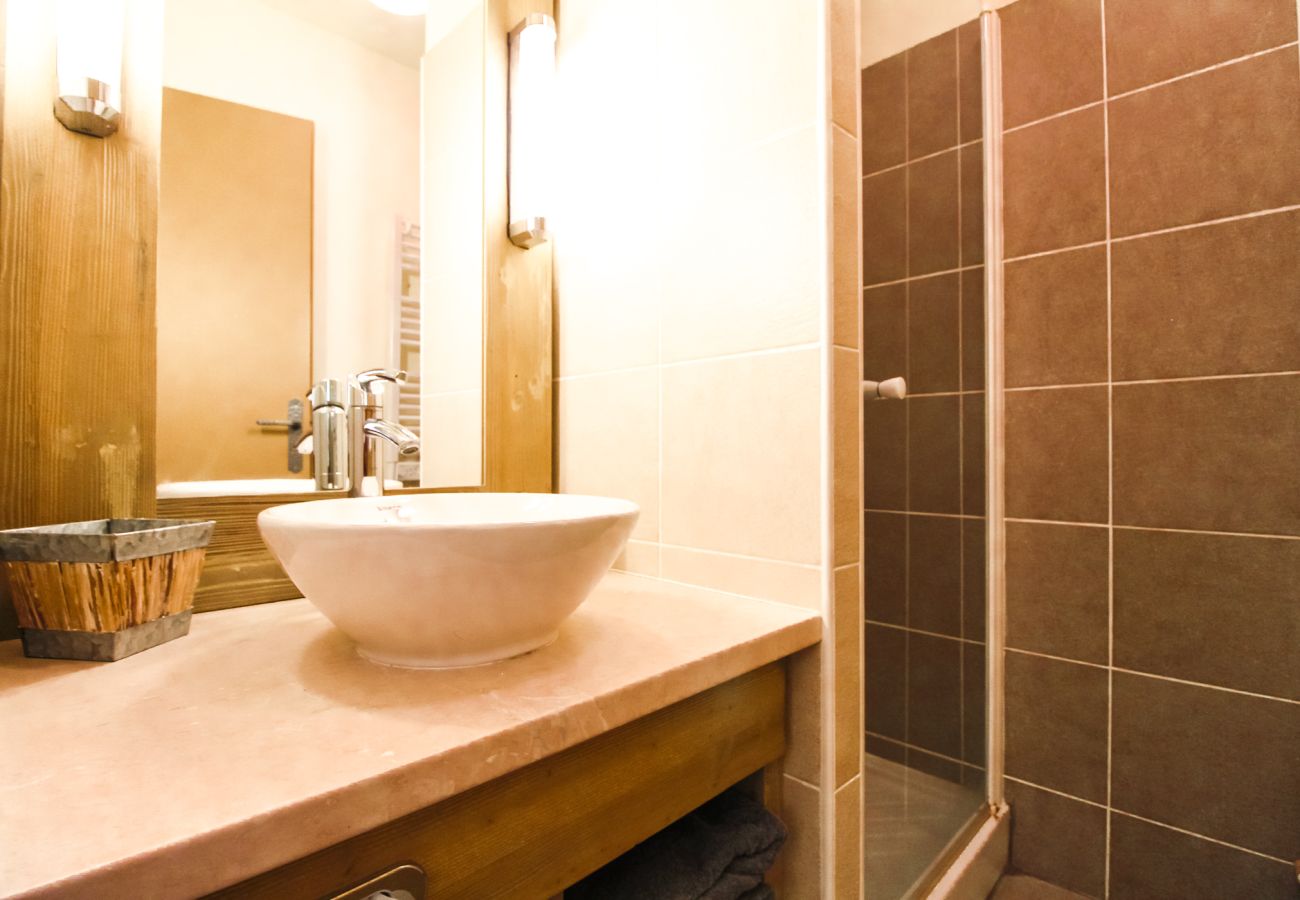Appartement à Flaine - T3 Familiale, Résidence 4*, Piscine, Parking
