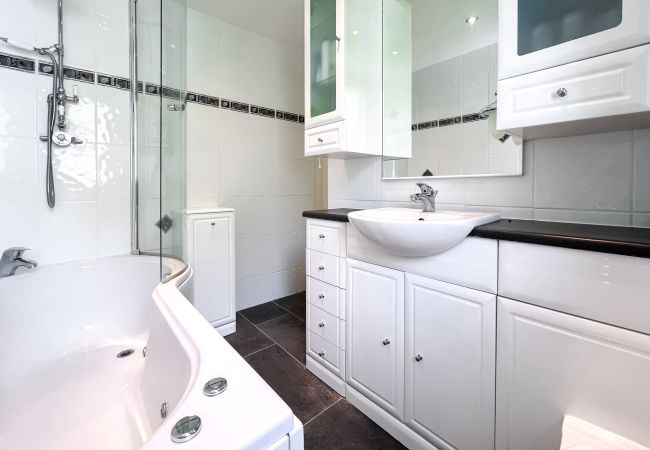 Studio à Flaine - Studio 27m2 à vendre, Aldebaran, Flaine Studio à Flaine - Studio 27m2 à vendre, Aldebaran, Flaine