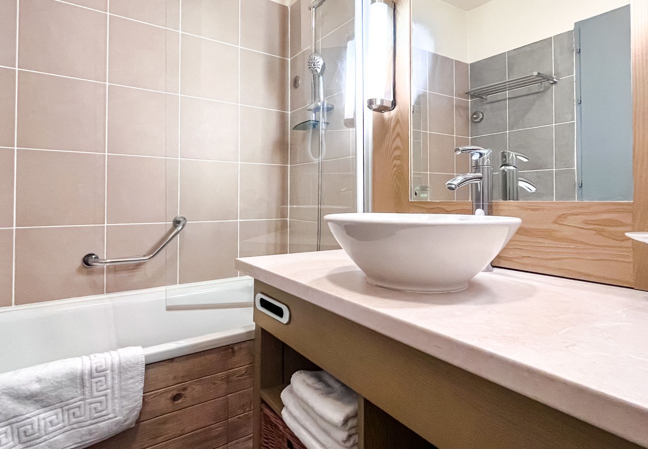 Apartment in Flaine - ELLA
