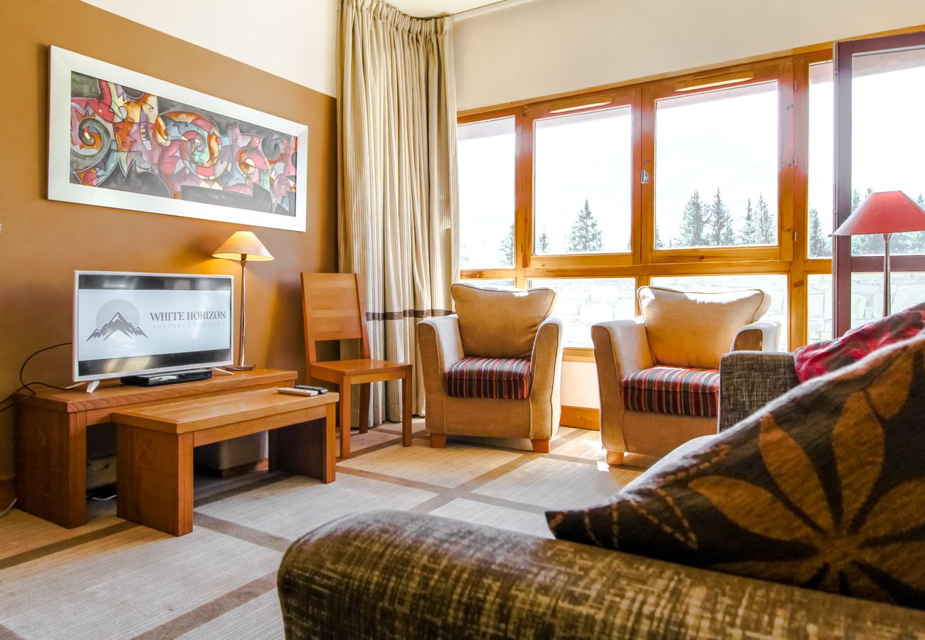 Apartment in Flaine - T3 Familiale, Résidence 4*, Piscine, Parking