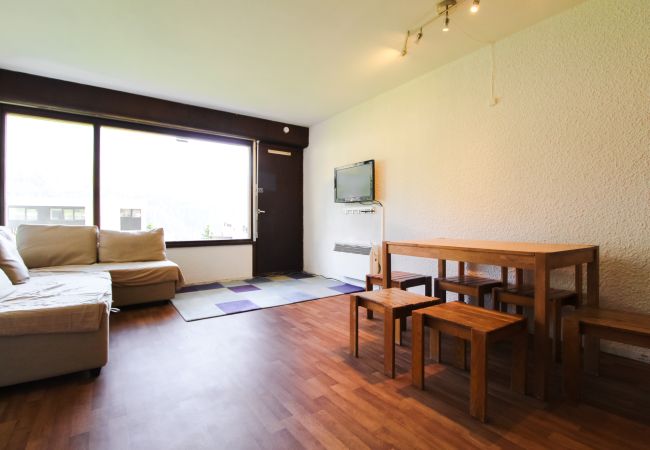 Apartment in Flaine - T2 orienté sud à vendre, Les Gémeaux, Flaine Forêt Apartment in Flaine - T2 orienté sud à vendre, Les Gémeaux, Flaine Forêt