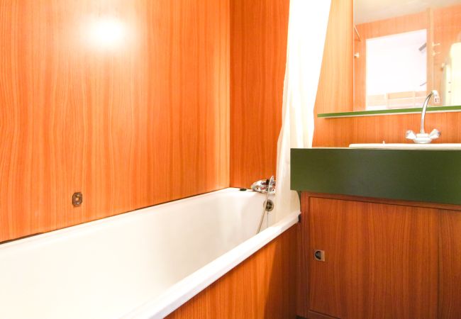 Apartment in Flaine - T2 orienté sud à vendre, Les Gémeaux, Flaine Forêt Apartment in Flaine - T2 orienté sud à vendre, Les Gémeaux, Flaine Forêt