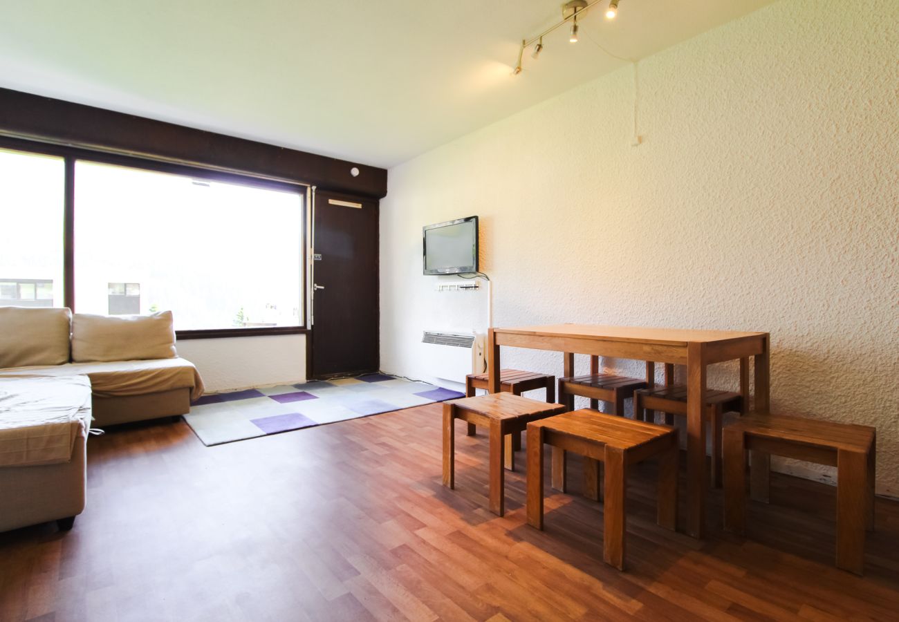 Apartment in Flaine - T2 orienté sud à vendre, Les Gémeaux, Flaine Forêt Apartment in Flaine - T2 orienté sud à vendre, Les Gémeaux, Flaine Forêt